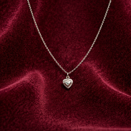 Collier Alice doré charm cœur vue alternative – Bellora Bijoux
